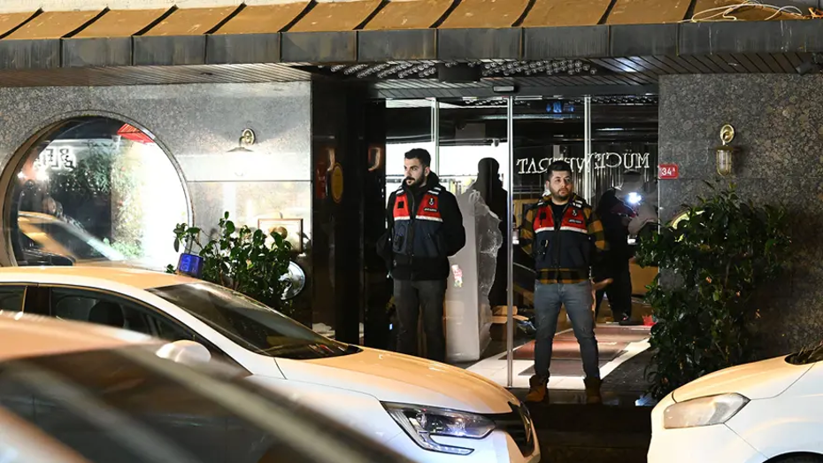 Ünlülere uyuşturucu soruşturmasında yeni etkin pişmanlıklar. Bebek Otel'in müdürü tahliye edildi