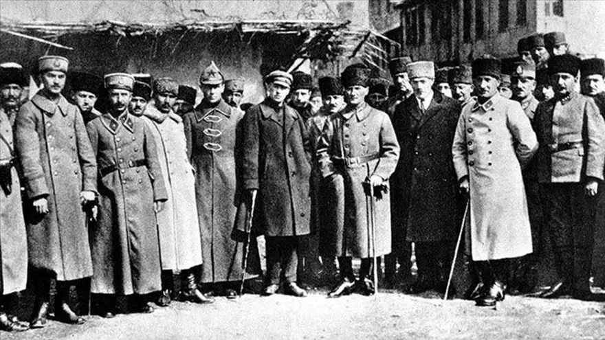 Türkiye Cumhuriyeti 102 yaşında: 29 Ekim Cumhuriyet Bayramı'na giden süreçte neler oldu? Türkiye Cumhuriyeti 102 yaşında: 29 Ekim Cumhuriyet Bayramı'na giden süreçte neler oldu?