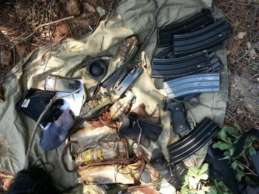Darbeci askerlerin silahları ormanda bulundu 7