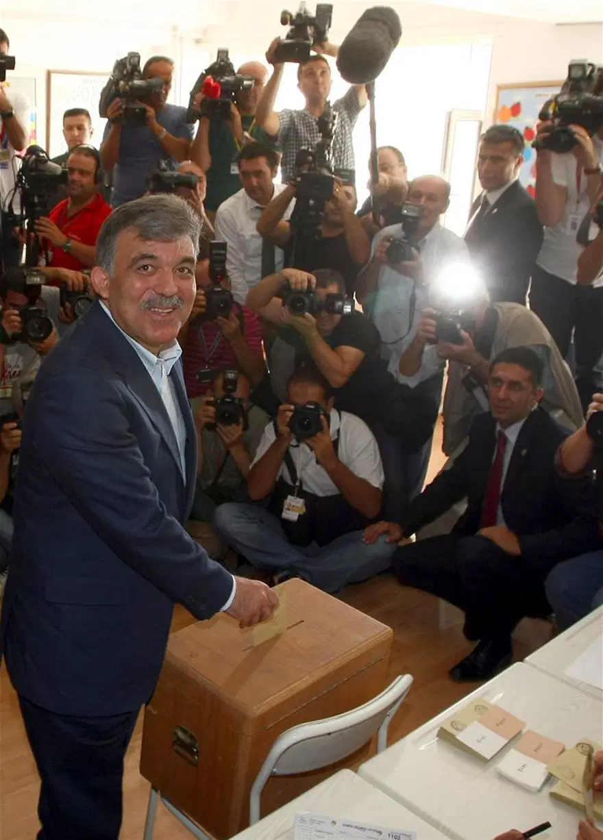 Türkiye sandık başındaydı 45