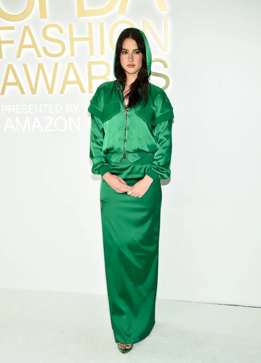 Moda dünyasının enlerinin seçildiği gecede şıklık yarışı (CFDA Fashion Awards) 10
