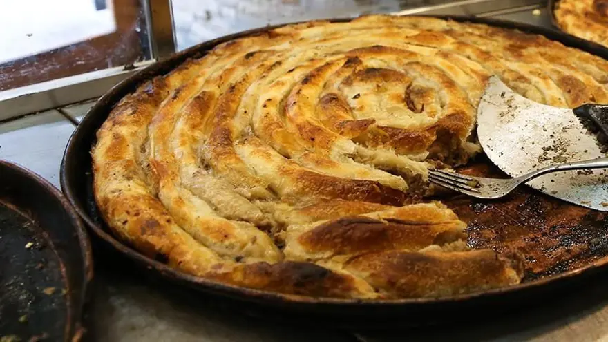Öldüren börek! 350 yıl önce Amasya'da işlenen cinayeti kadı çözmüş 1 Öldüren börek! 350 yıl önce Amasya'da işlenen cinayeti kadı çözmüş 1