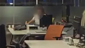 beIN Sports'ta panik: Silahlı bir kişi televizyon binasına girdi