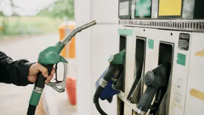 Benzine yarın zam geliyor