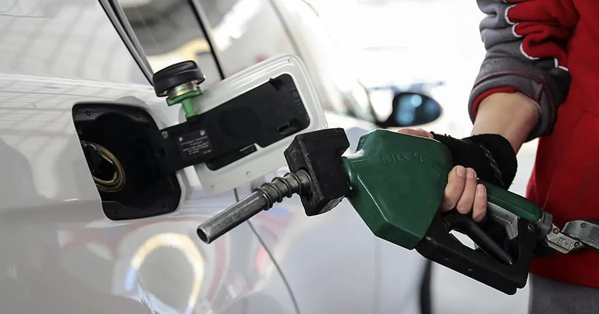 Avrupa'da akaryakıt krizi. Fransızlar ve Portekizliler ucuz akaryakıt için İspanya'ya geçiyor