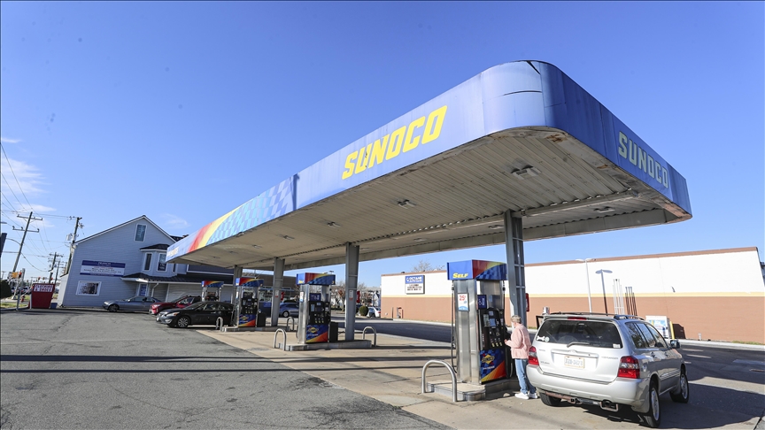 Benzinde dev düşüş, yüzde 10'a ulaştı