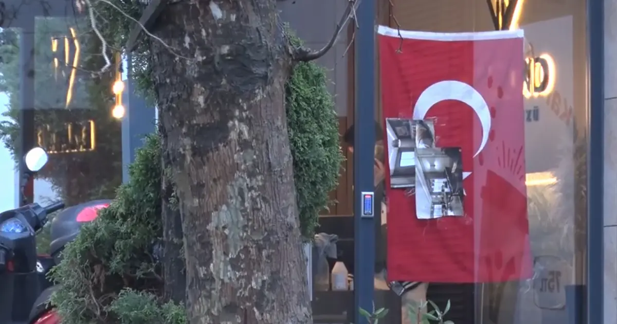 Beylikdüzü'nde siteye silahlı saldırı. Güvenlik görevlisi ağır yaralandı