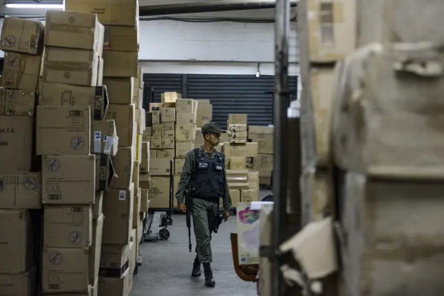 Venezuela en değerli parasını tedavülden kaldırdı 11