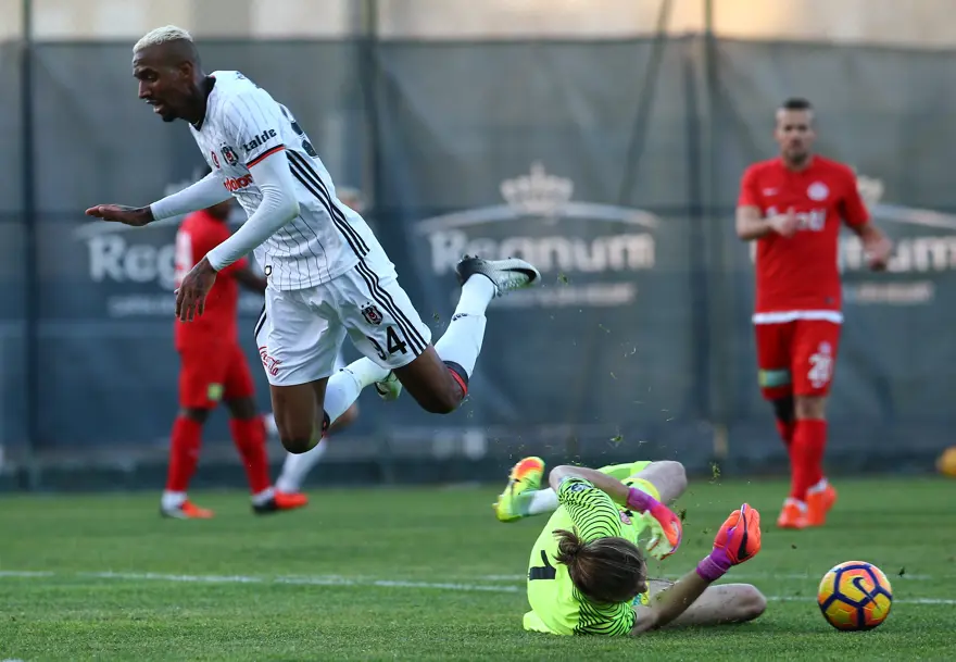 Antalya'da Beşiktaş'tan tatsız prova! 27