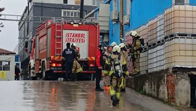 Tuzla’daki fabrikada kimyasal madde paniği: İşçiler tahliye edildi