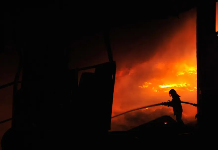 Bursa'da su dolum tesisinde yangın 3