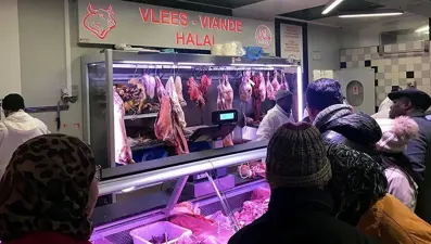 Belçika'daki Müslümanlardan AİHM'nin helal kesim yasağına tepki