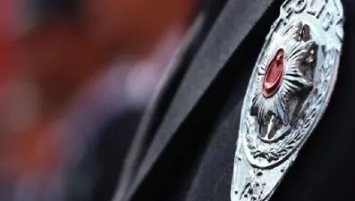 "Çıplak arama" ve "işkence" iddialarına suç duyurusu