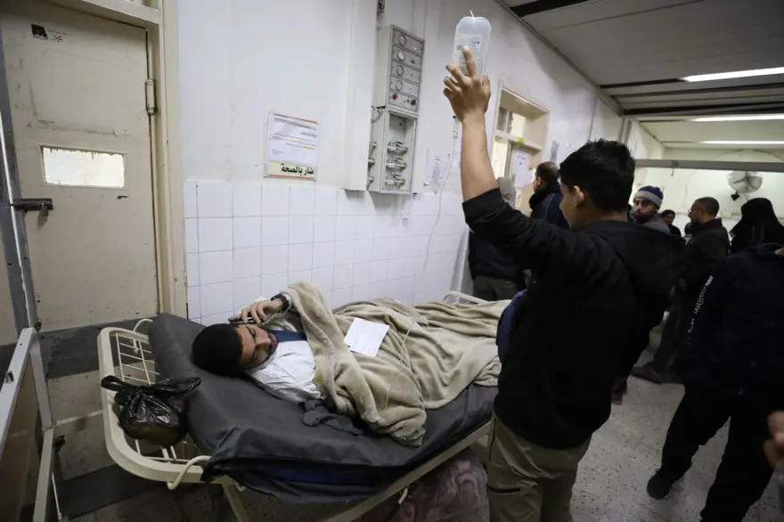 HASTANEYİ ATEŞE VERDİLER 1