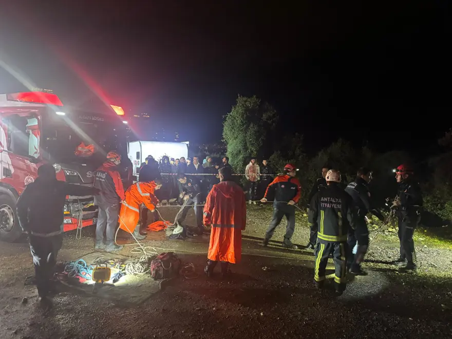 FALEZLER DİDİK DİDİK ARANDI 1