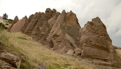 Kars'ta Komdere Vadisi'ndeki peri bacaları turizme kazandırılacak