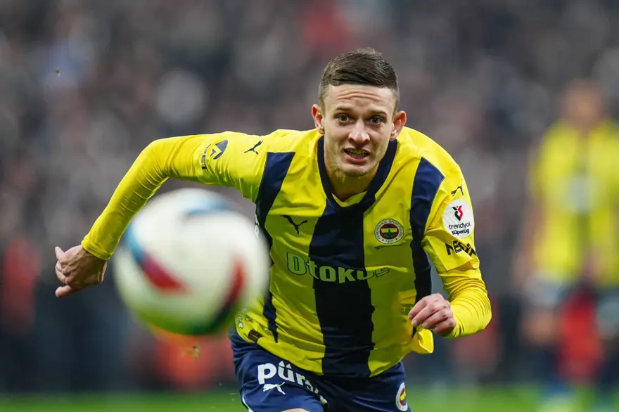 FENERBAHÇE 32 PUANLA 2. SIRADA 3