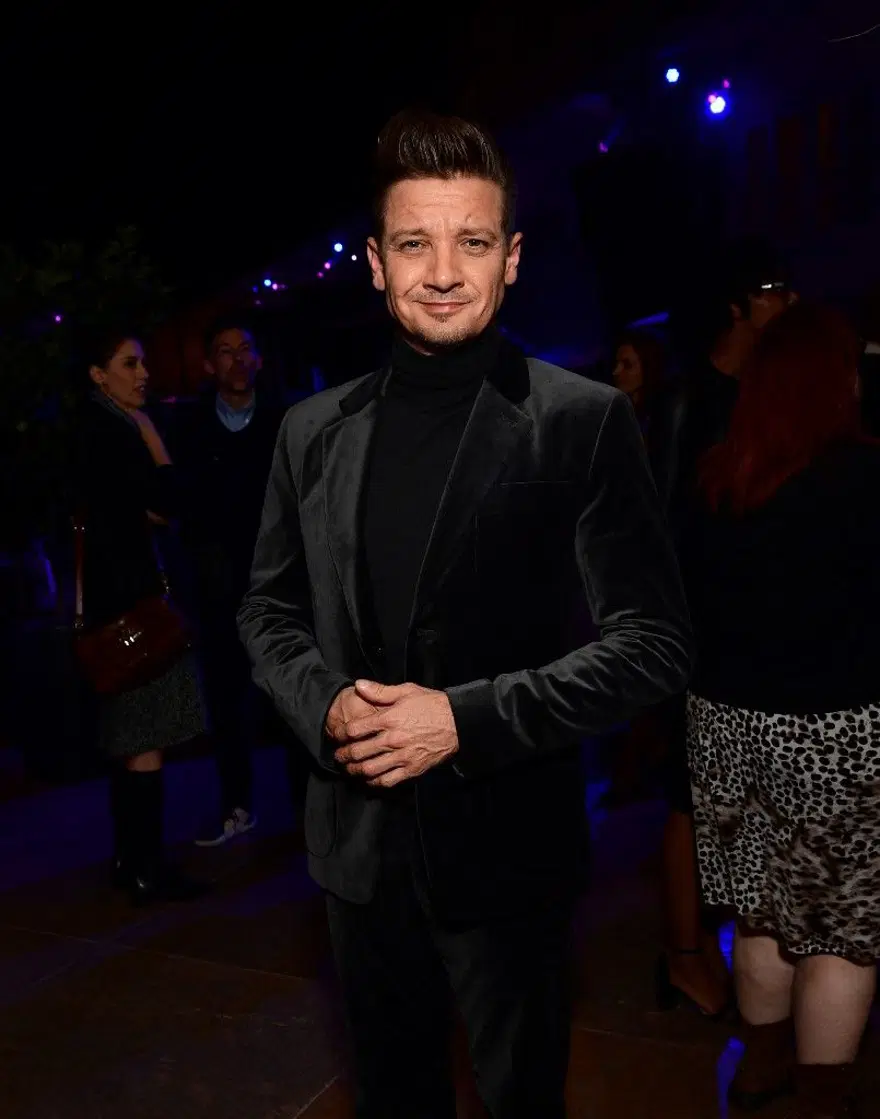 Jeremy Renner kaza geçirdi: Durumu kritik 