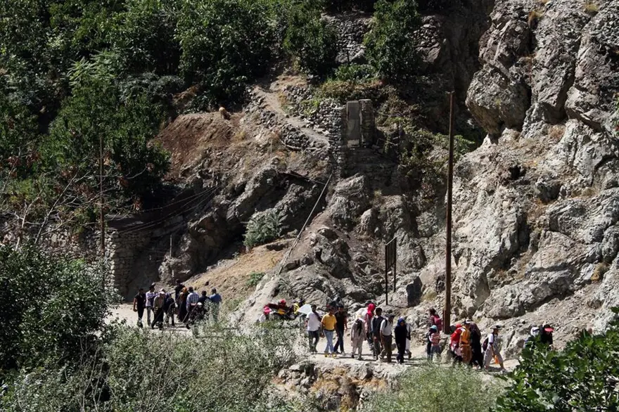 Tahran'da dağ yürüyüşleri 4