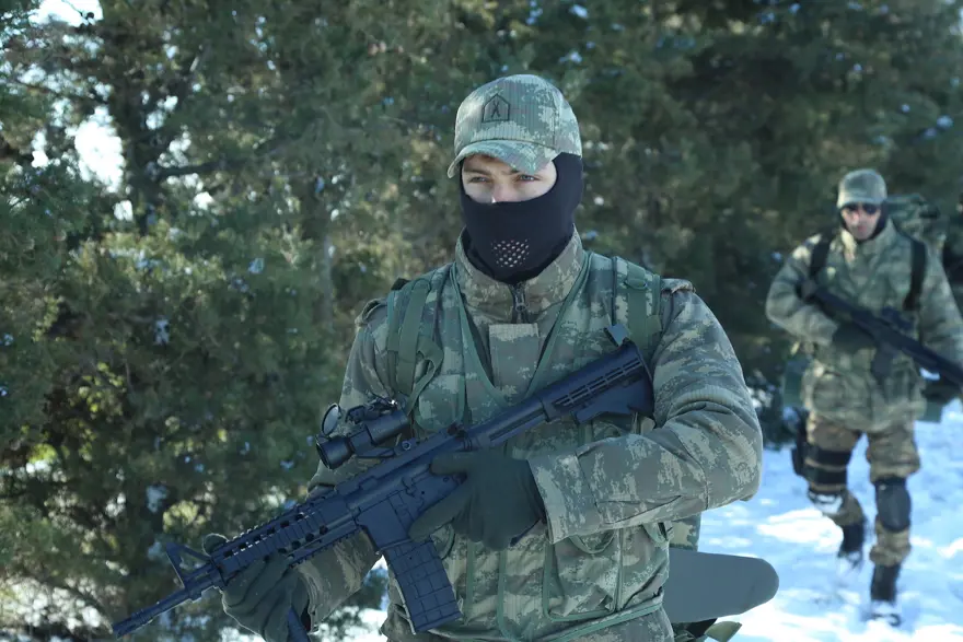 'Söz' dizisi oyuncuları askeri eğitim aldı 6 'Söz' dizisi oyuncuları askeri eğitim aldı 6