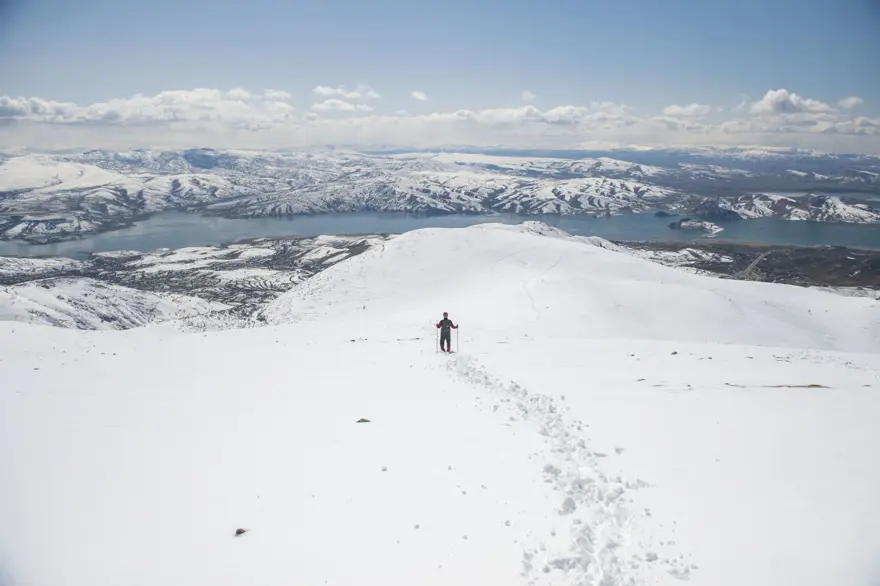 Tunceli'nin karla kaplı zirveleri trekking ve fotoğraf tutkunlarını ağırlıyor 14
