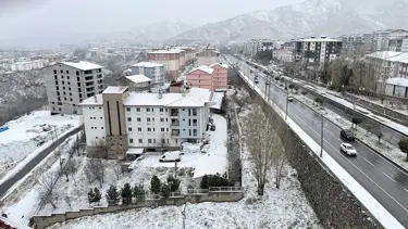 Bitlis’te okullar bir gün süreyle tatil edildi