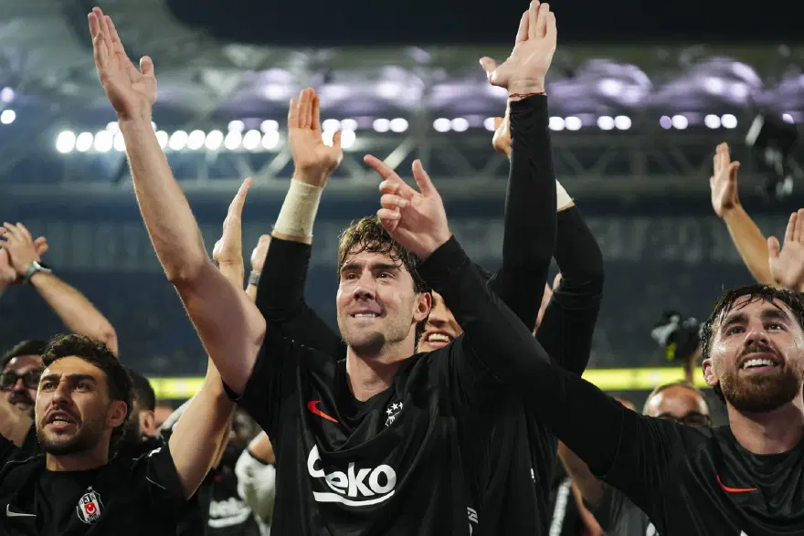 UEFA Avrupa Ligi başlıyor. Türkiye'yi tek takım temsil edecek 1 UEFA Avrupa Ligi başlıyor. Türkiye'yi tek takım temsil edecek 1