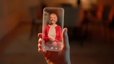 Kullanıcılar, ölen yakınlarıyla görüntülü konuşuyor: Yeni uygulama tartışma yarattı