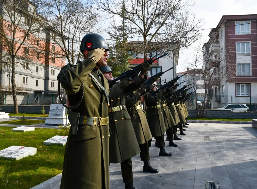 Türkiye'nin 4 tek yanında 18 Mart coşkusu. "Bu destan tek kahramanlık abidesidir" 5