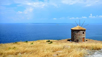 Bozcaada'ya geçiş yasağı geldi