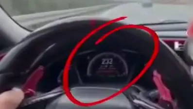 Otoyolda hız denemesi! Sosyal medyada paylaşınca yakalandı