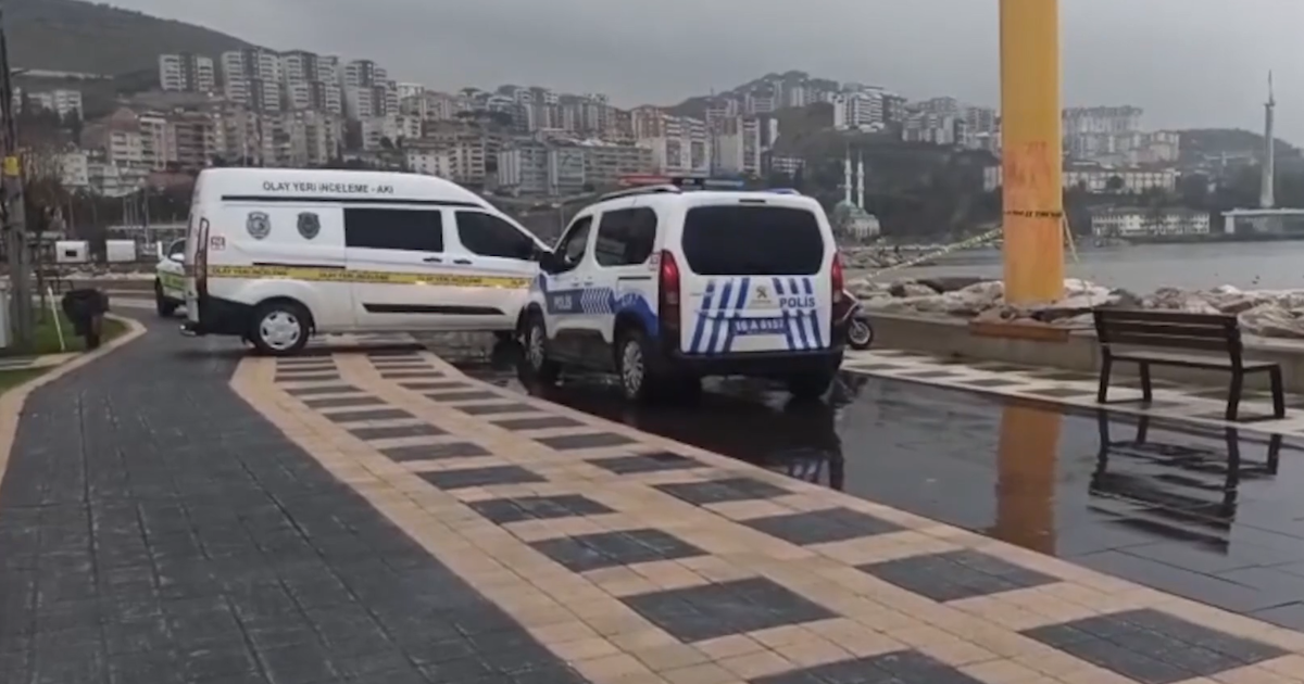 Bursa'da denizde erkek cesedi bulundu