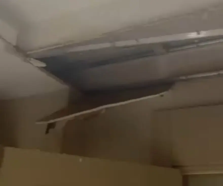 Bursa'da korkutan olay. Yeni binada mutfak tavanı çöktü 3