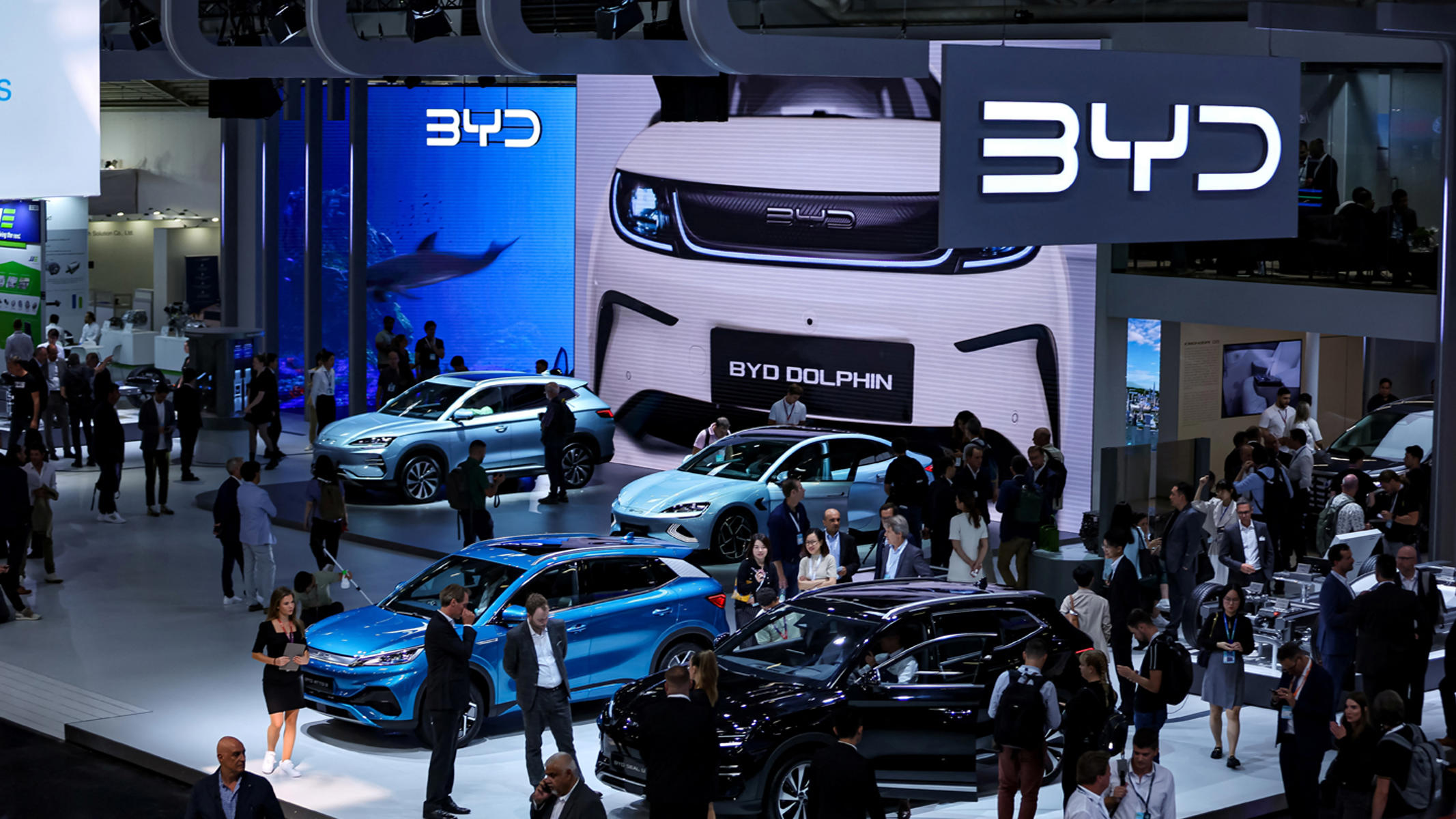 BYD, otomobil fabrikalarını robotlara açıyor