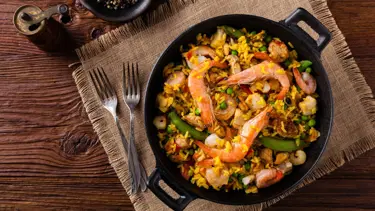 Paella nasıl yapılır? (MasterChef paella tarifi ve malzemeleri)