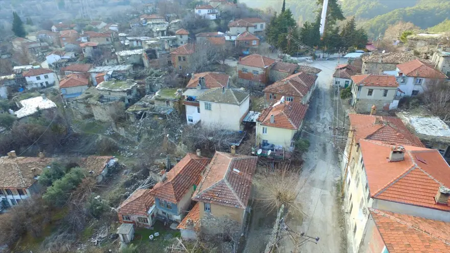 Helenistik dönemde kurulan Attouda Antik Kenti'nde yaşam devam ediyor 3