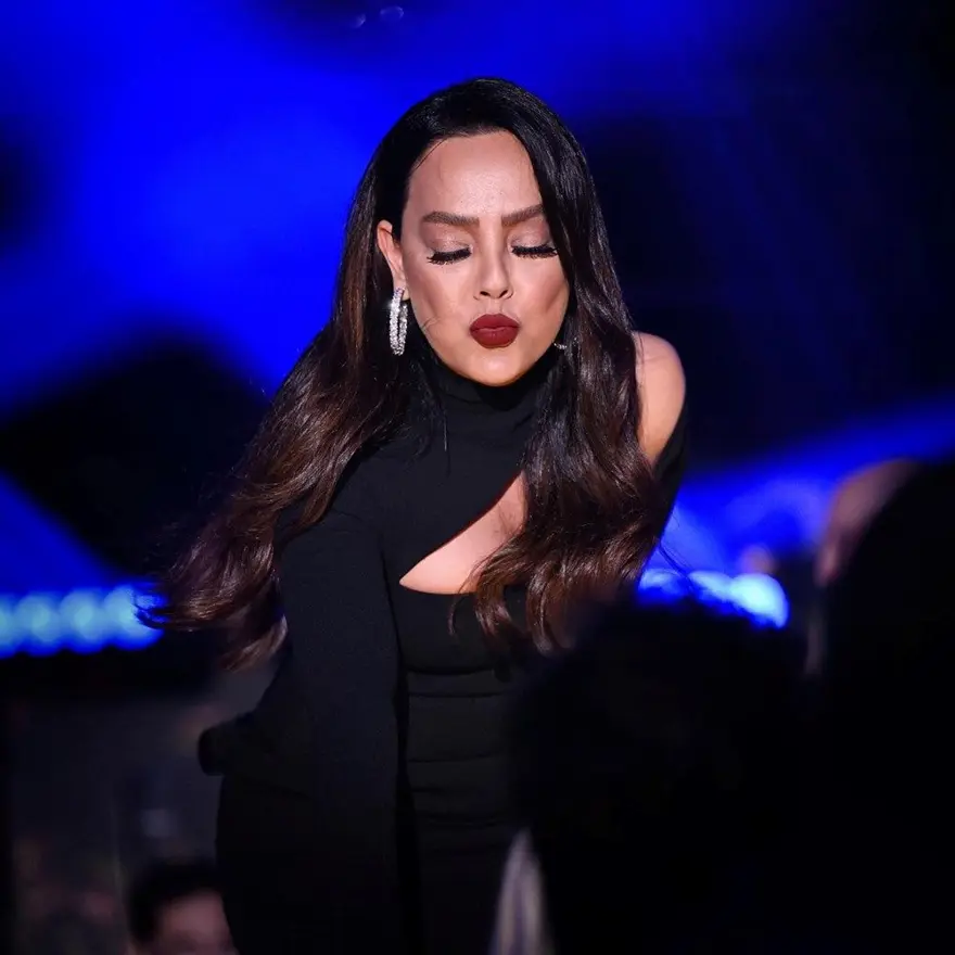 Ebru Gündeş'ten nikah sonrası ilk kare: Sonsuz teşekkürler 1