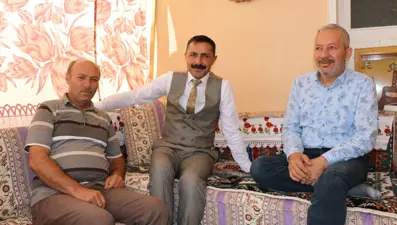 Yozgatlı siyasetçi Fransa&#x27;da belediye başkanı seçildi