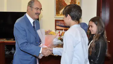 Yılmaz Büyükerşen'den adaylık sorusuna yanıt