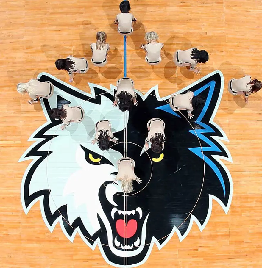Timberwolves Dancers 2