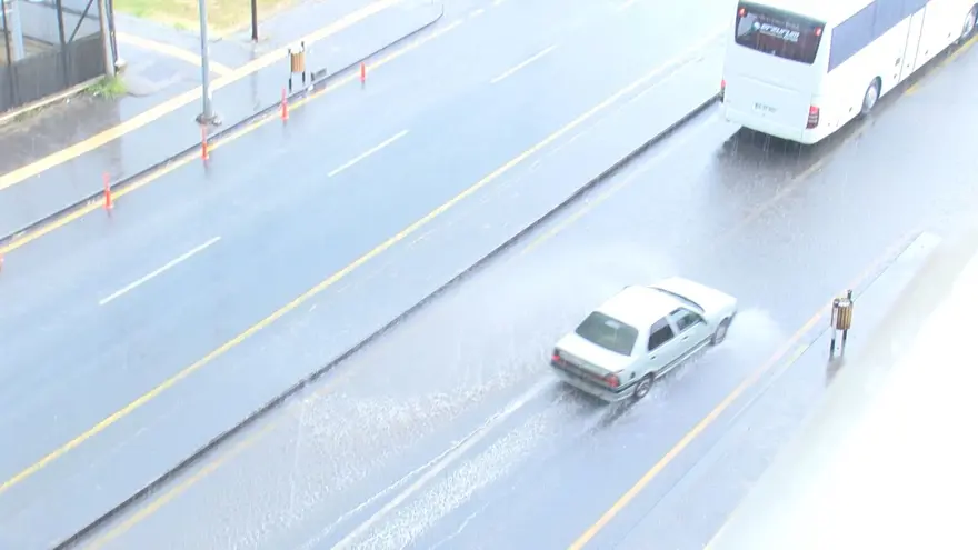 Meteoroloji açıkladı: 5 il için sağanak uyarısı 1