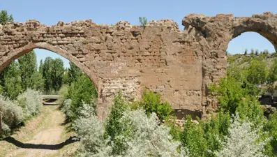 Kayseri'deki tarihi Roma köprüsü yok olma tehlikesi ile karşı karşıya