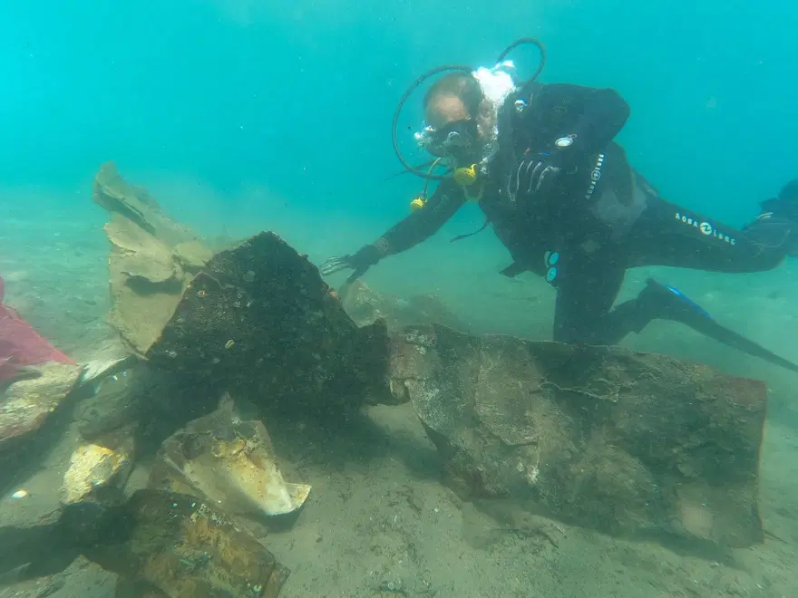 Hepsi denizin dibinden çıkarıldı! 219 kilogram atık 