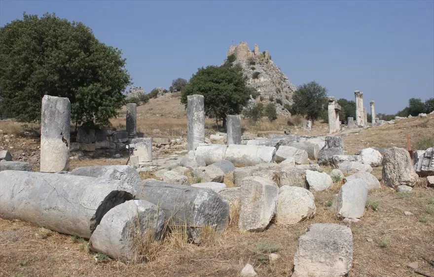 Çukurova'nın Efes'i Kastabala Antik Kenti adım adım gün yüzüne çıkıyor 6 Çukurova'nın Efes'i Kastabala Antik Kenti adım adım gün yüzüne çıkıyor 6