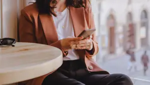 'Mesaj' yüzünden kovulan işçiyi AYM haklı buldu