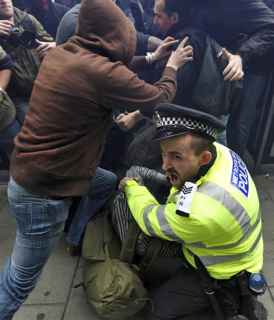 Bu kez Londra karıştı 13