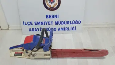 Otomobilden hırsızlık yapan kişi yakalandı