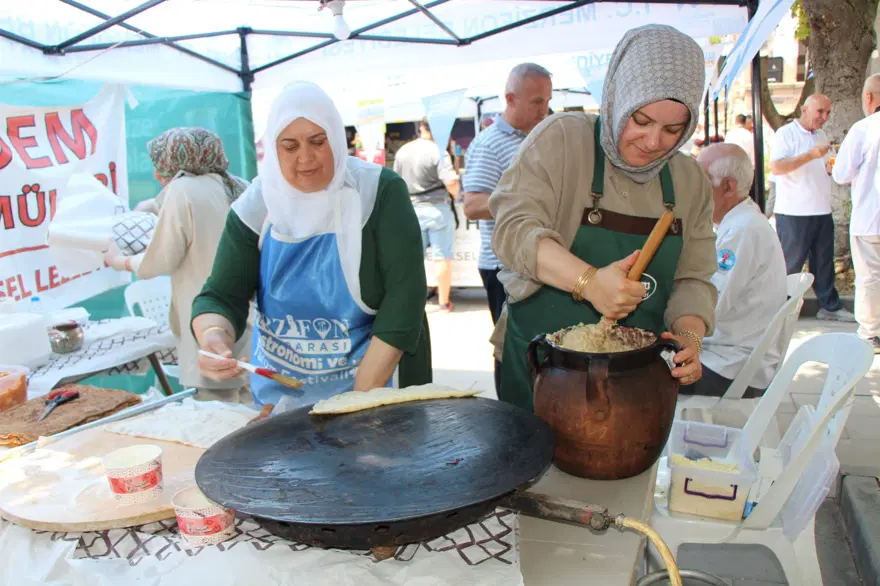 TARİHİ 3 BİN YILLIK 4