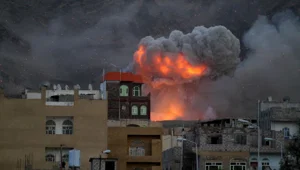 İsrail yeniden Yemen'e saldırdı İsrail yeniden Yemen'e saldırdı