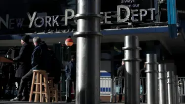 New York'ta terör olaylarına bariyerli önlem
